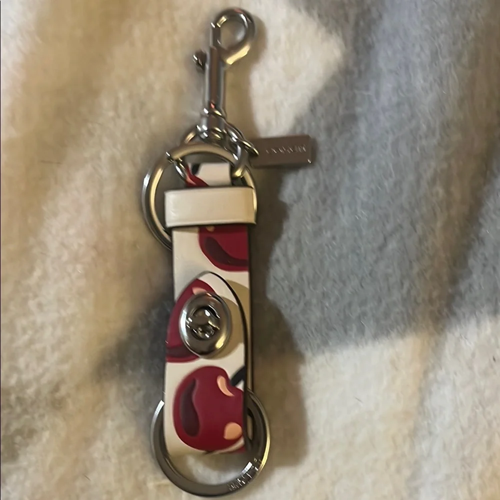 Coach Red and White Key Holder cherry design. I have one in original packaging - Picture 4 of 4